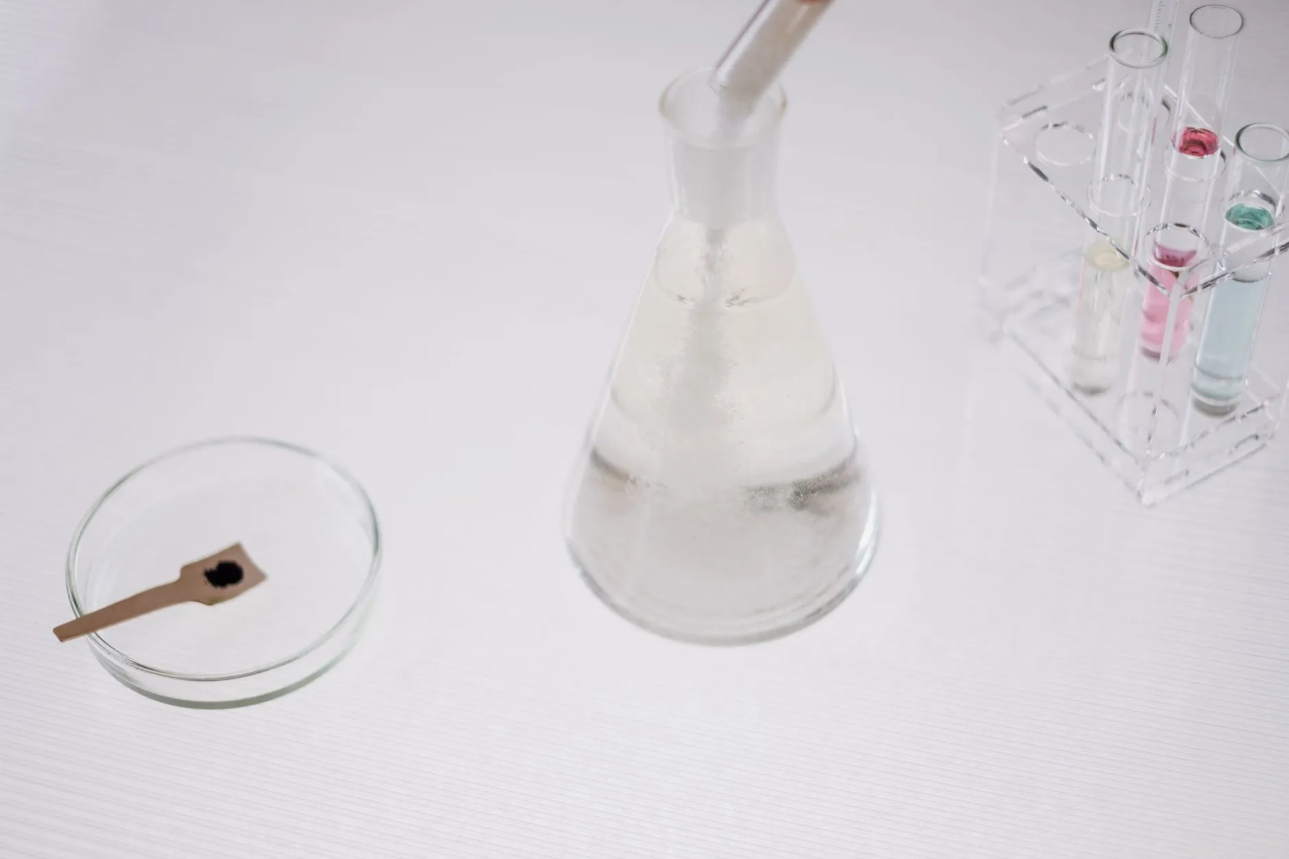 南京企业档案数字化升级：电子档案软件与影像管理软件选型要点